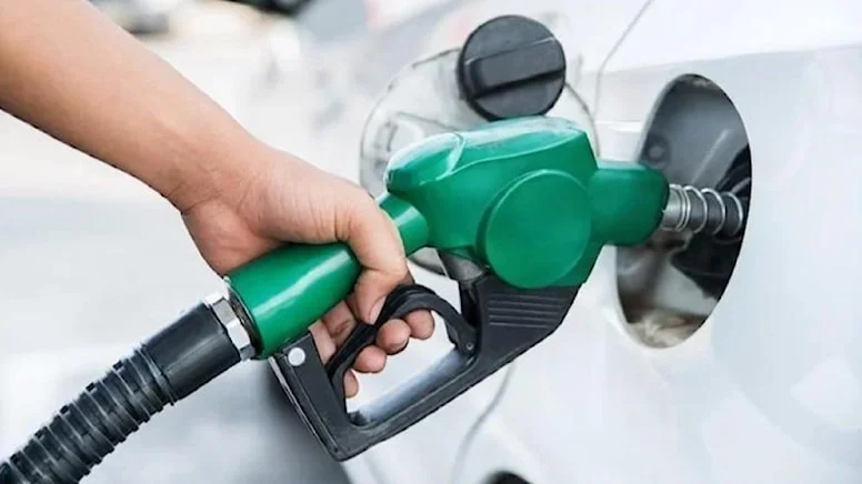 LPG'ye 40 kuruş, benzine 1,68 TL zam Deposu dolu olanlara müjde!